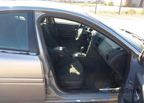 2008 Pontiac Grand Prix from USA, damaged, VIN 2G2WP552X81159920